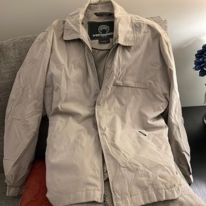 Men Jacket Weatherproof. Size L.
